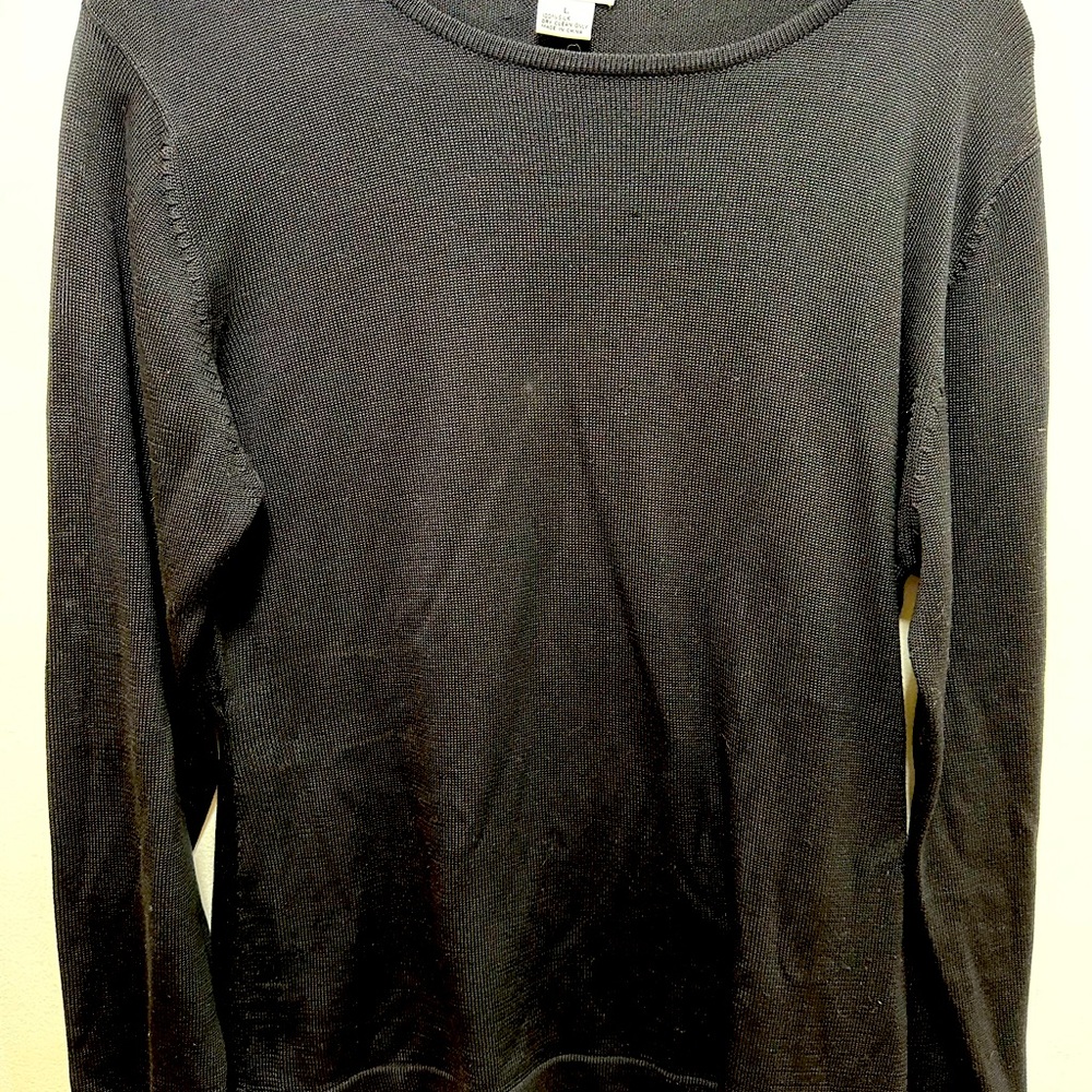 Neiman Marcus large, 100%silk sweater. True Black. Excellent preloved condition.